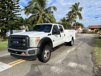2011 Ford Heavy duty work truck