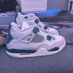 Jordan 4 military