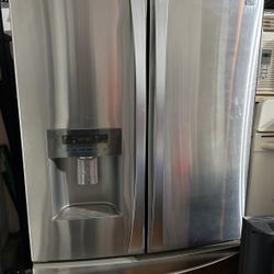 Kenmore Elite Refrigerator- 36” French Door For  Part Only ($130)