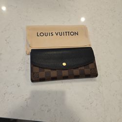 Louis Vuitton Wallet
