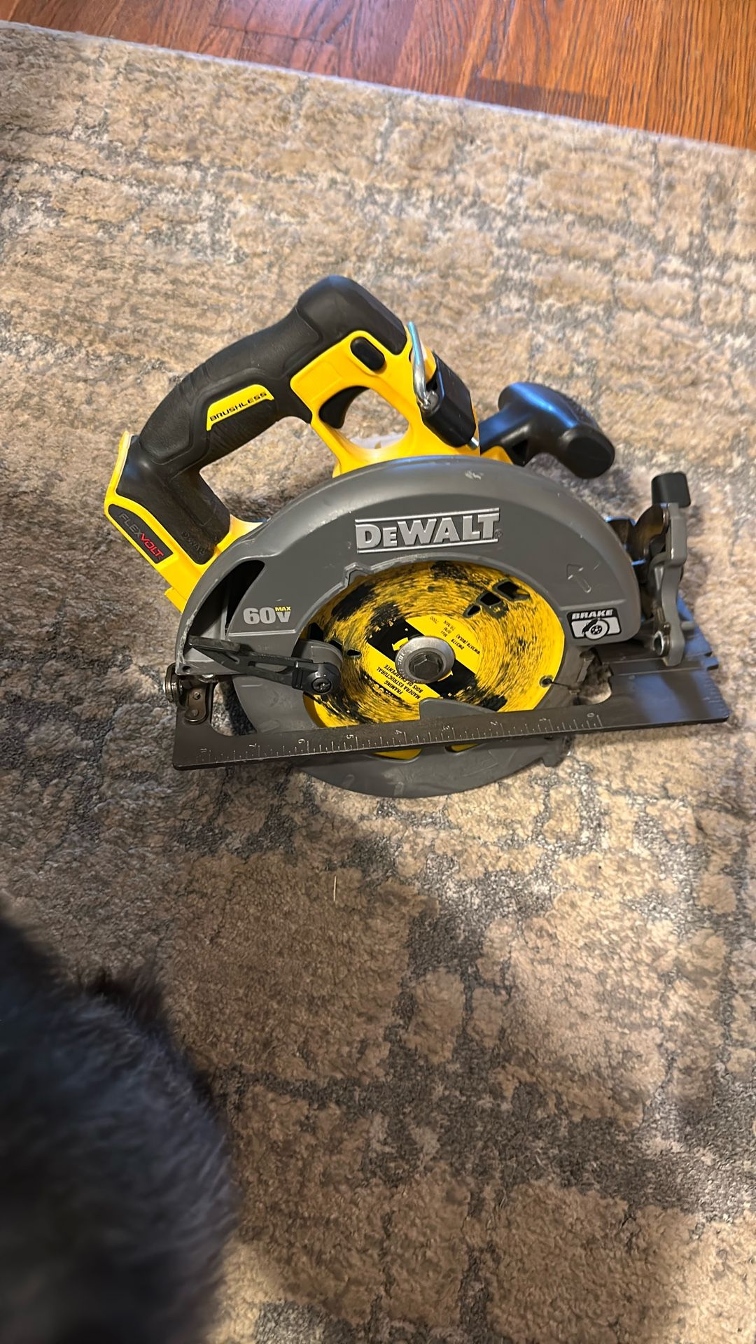 Dewalt 7-1/4" 60v (flexvolt) Circular Saw 
