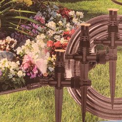 Multi-Adjustable Above Ground
Sprinkler System Kit
Great for watering the lawn, flower beds, raised
gardens, vegetable gardens and more