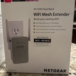Netgear AC1200 Dual Band Wifi Mesh Extenders