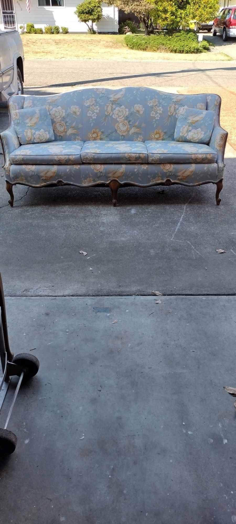 Free! Pending * Antique Queen Anne Sofa