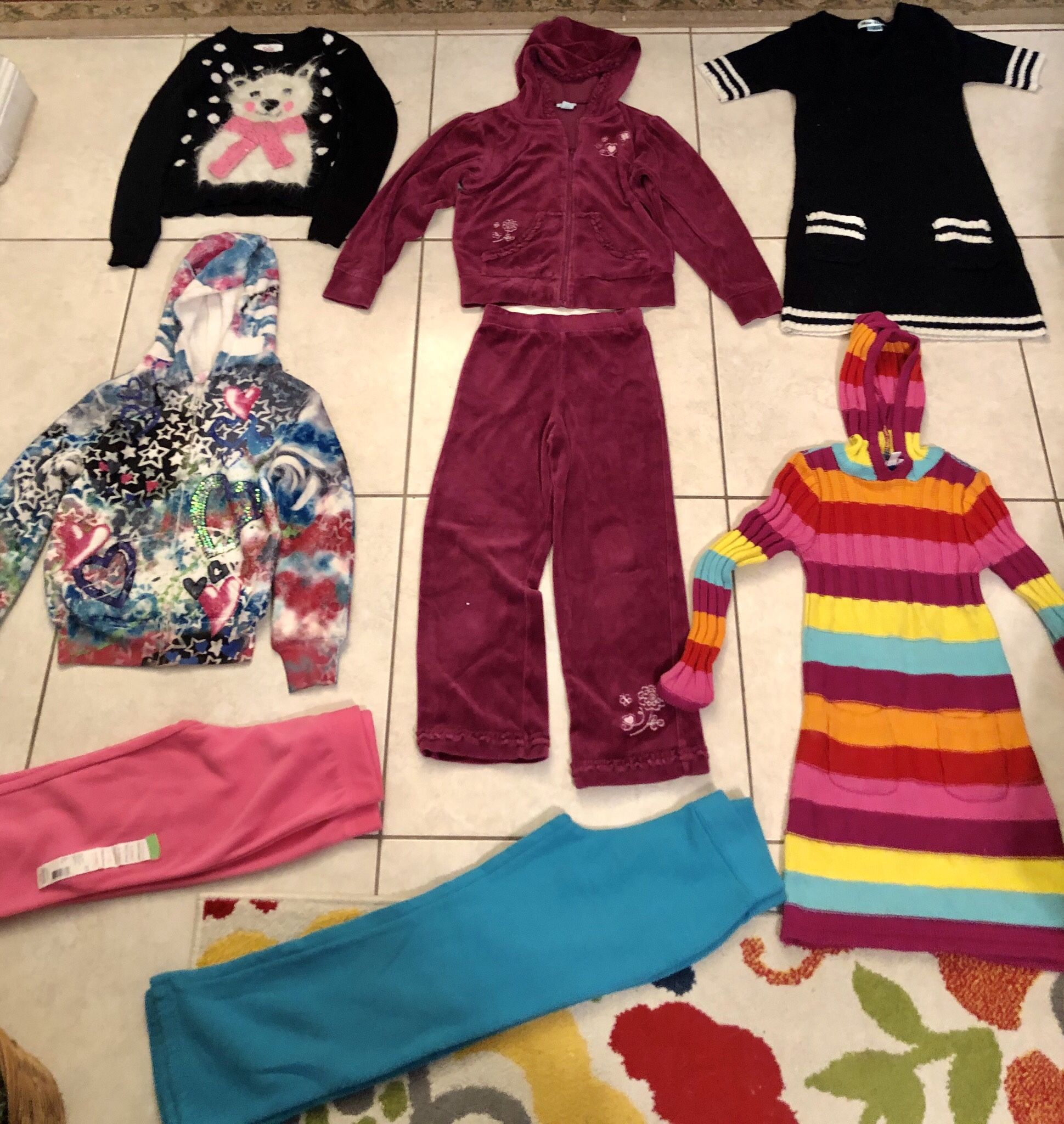 Adorable pieces of Girl’s clothes size 6