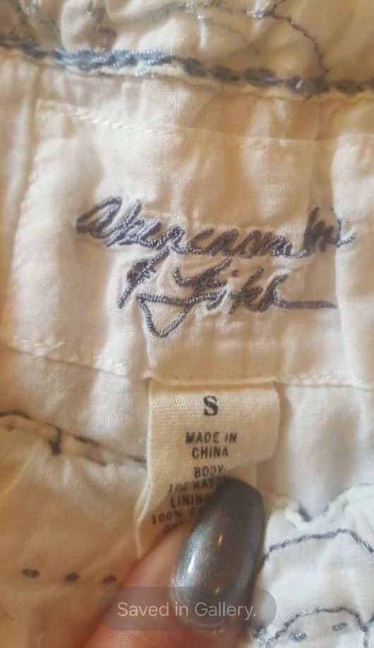 Ladies Abercrombie & Fitch Bathing Suit Cover - Size Small .