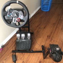 G29 Racing Wheel and Stand 