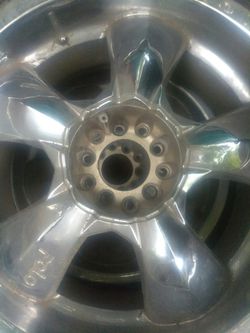 5 lug universal 20s trade for some that for my ranger or 150obo