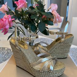 Fashion new in box Michael Kors Shoes Original