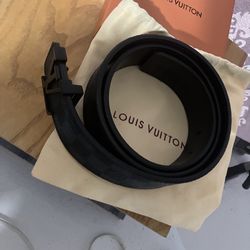 Louis Vuitton belt