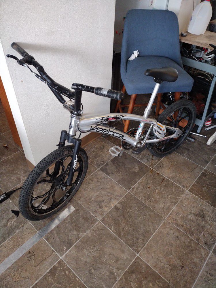 Selling My 20" BMX Bike With Solid Smooth 20"Mags Wearing A Matching Pair Of Shoes 80 To 100% Tread 