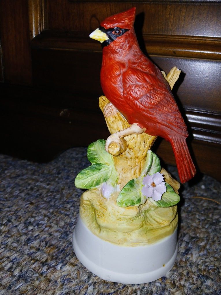 Milano Porcelain Musical Sculpture By Eva Mann-1981
606rebelwest