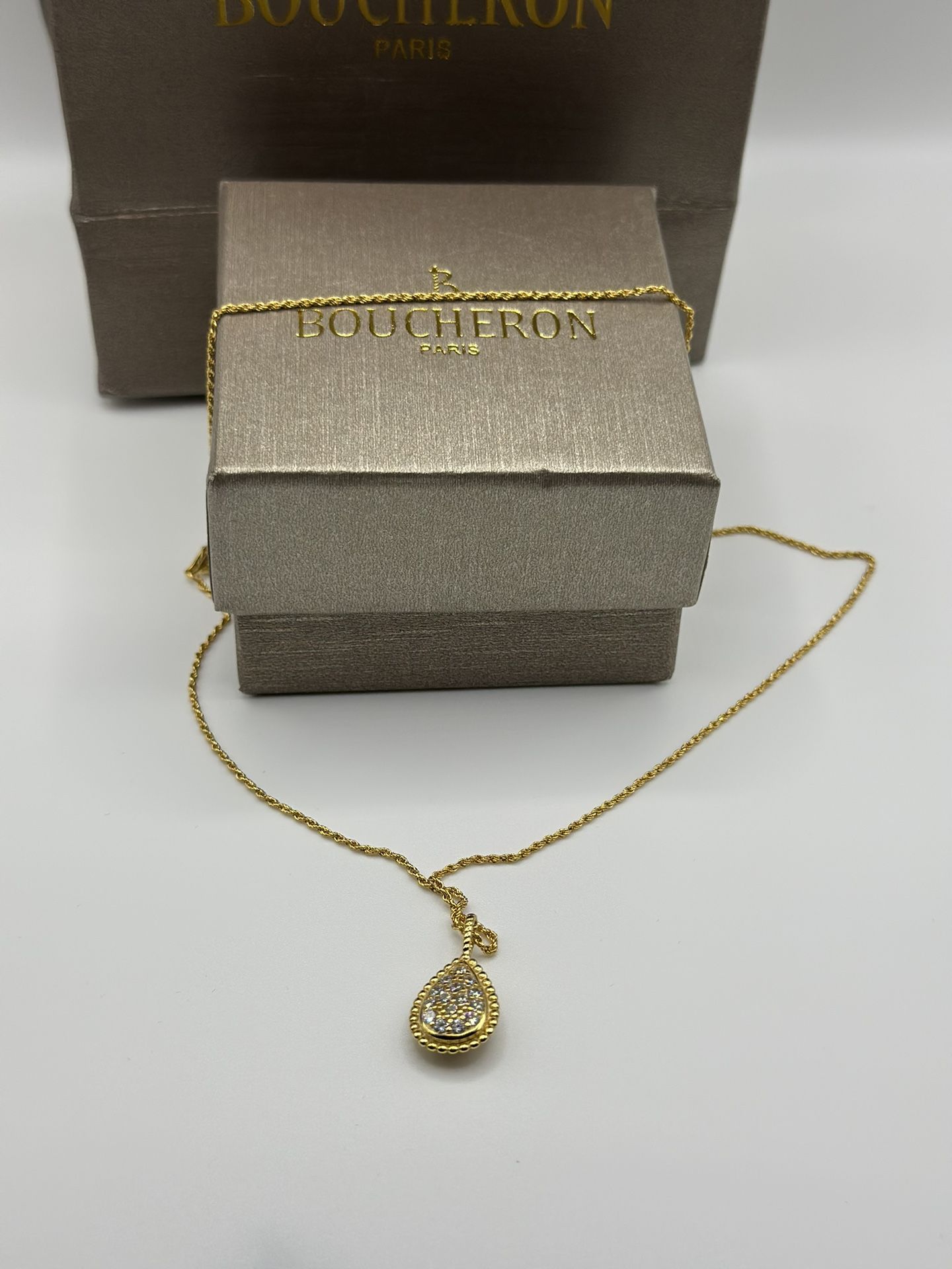 Boucheron Paris Gold Necklace