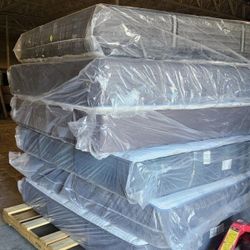 New King Hybrid Mattress 