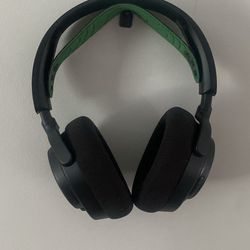 SteelSeries gaming headset for xbox