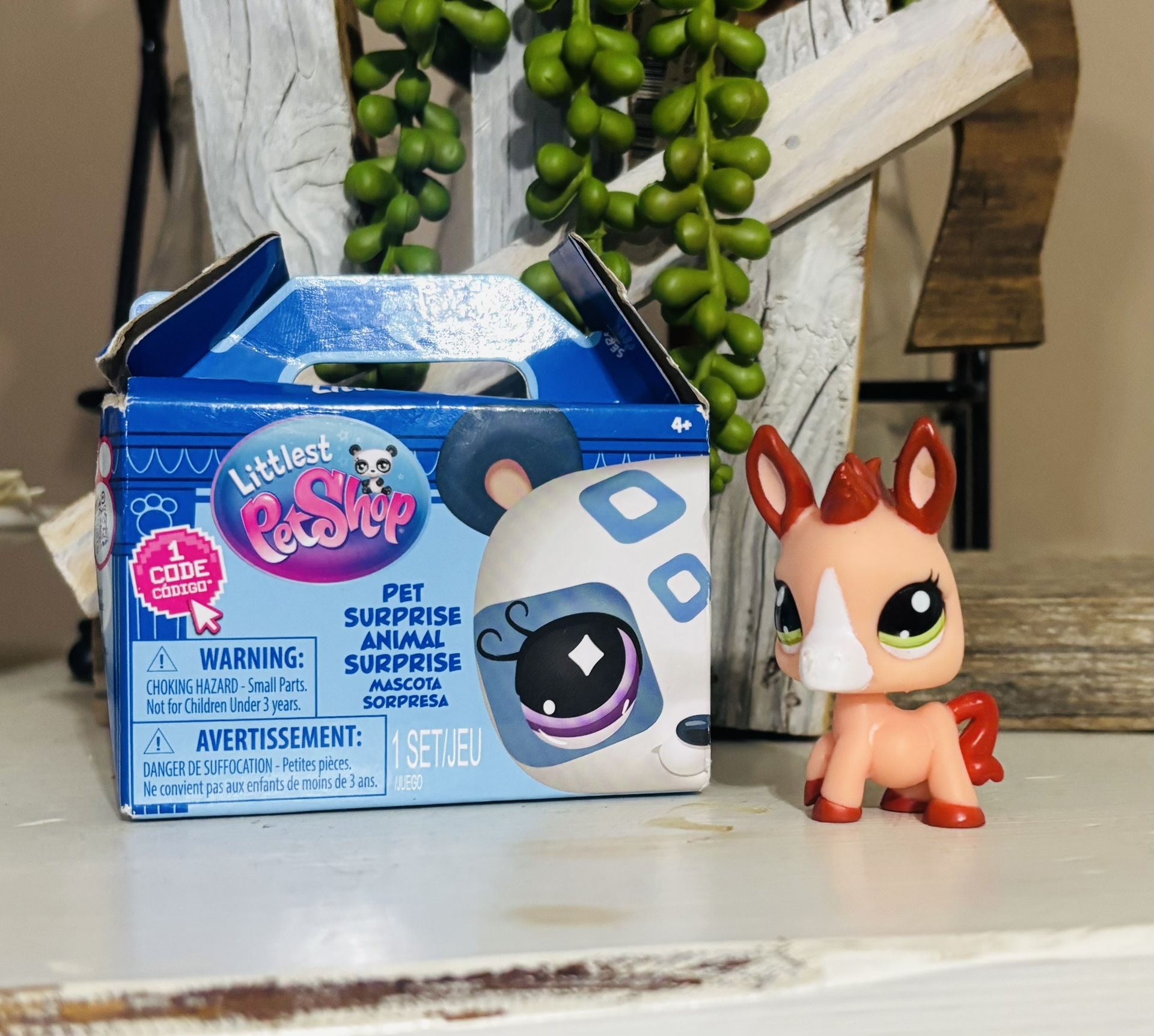 Littlest Pet Shop Blind Box Packet (not open) & LPS Donkey