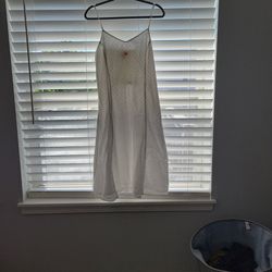  White Summer Dress