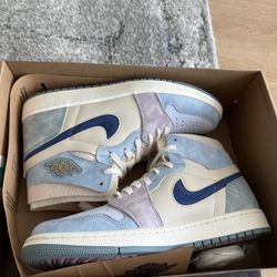 Jordan 1 Celestine Blue 10.5