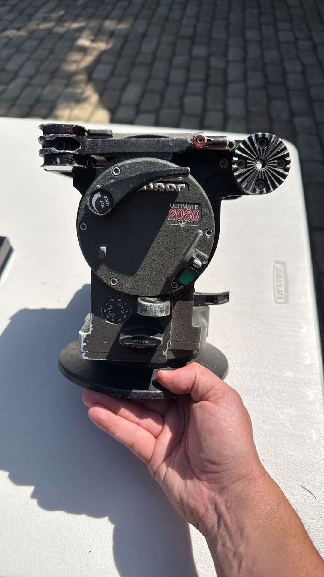OConnor Ultimate 2060 Fluid Head – Serial #0001 + Accessories + Pelican Case