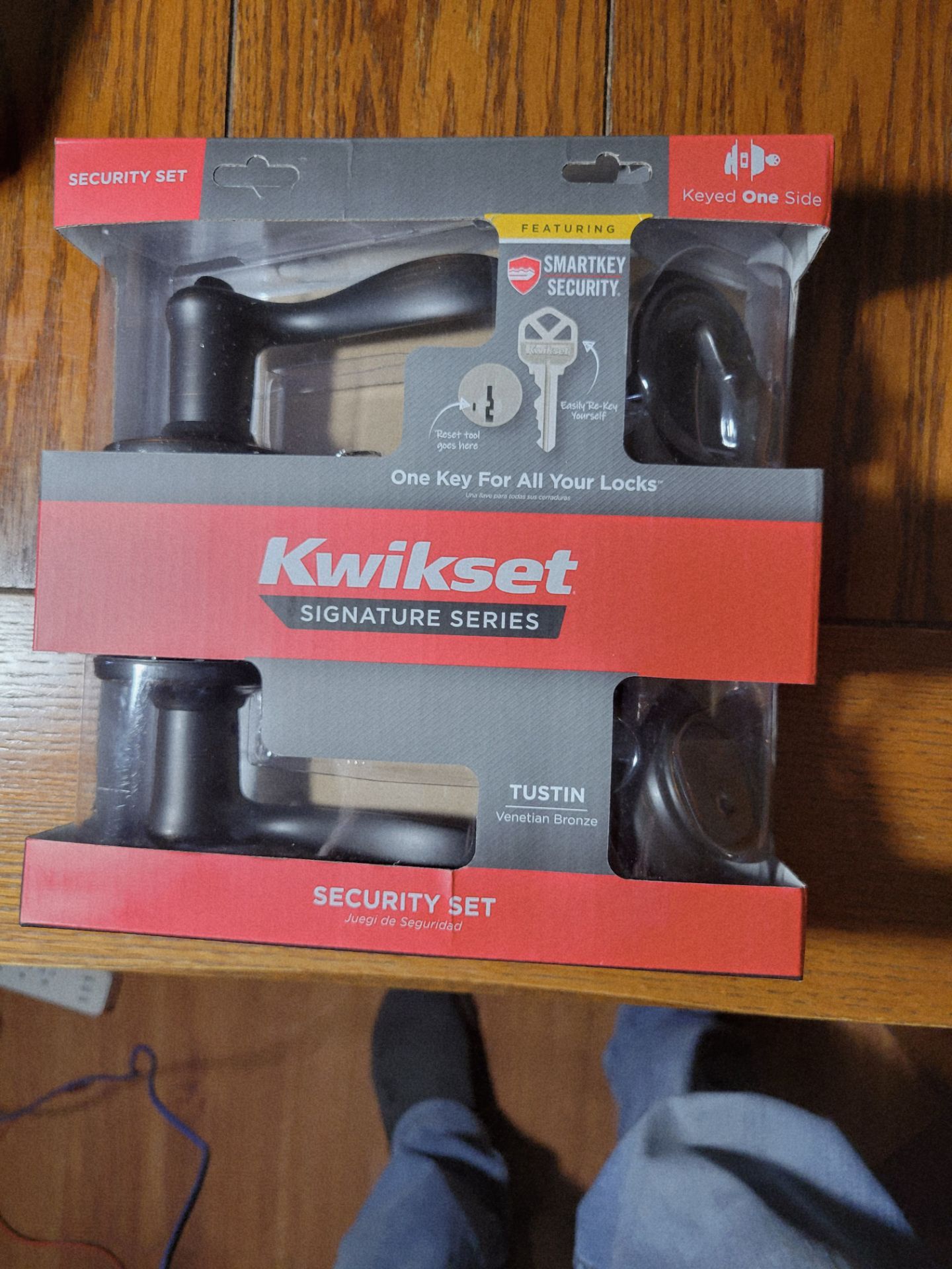 Kwikset Lockset front door, Venetian Bronze BRAND NEW