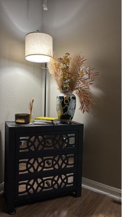 ✨ Modern Black 3-Drawer Accent Dresser | Stylish Geometric Design | Excellent Condition ✨