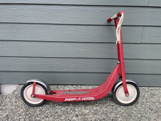 Vintage Radio flyer Scooter