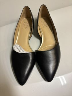 Naturalizer Black Pointed Toe Flats