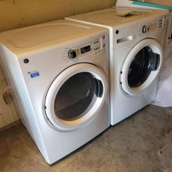 White GE washer and dryer set 