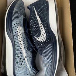 Nike Flyknit Racer Mens 9.5 Athletic Running Shoes Sneakers Blue Tint 862713-401