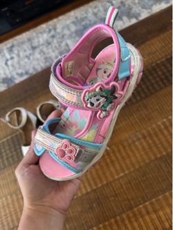 Summer sandals