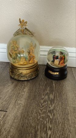 Snowglobes
