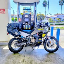 2025 Husqvarna Norden 901 Expedition