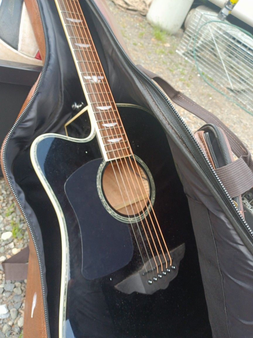 Electric Guitar With Amp
