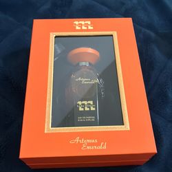 Artemus emerald cologne