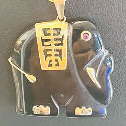 Solid 14K Gold Natural Black Onyx Elephant Charm , Pendant for necklace NEW