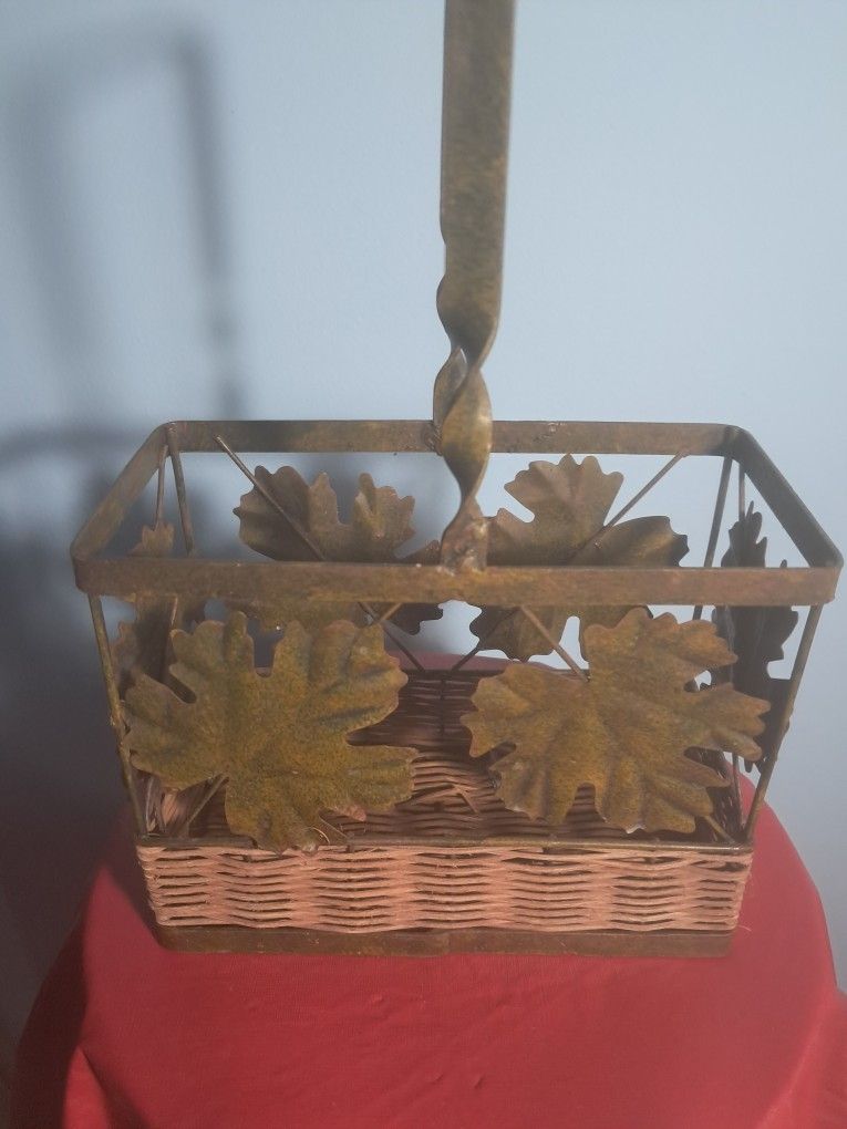 Decorative Metal Basket, 2 Bottle Wine Carrier