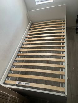 Twin Bed