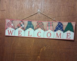Welcome Gnome Christmas hanging sign