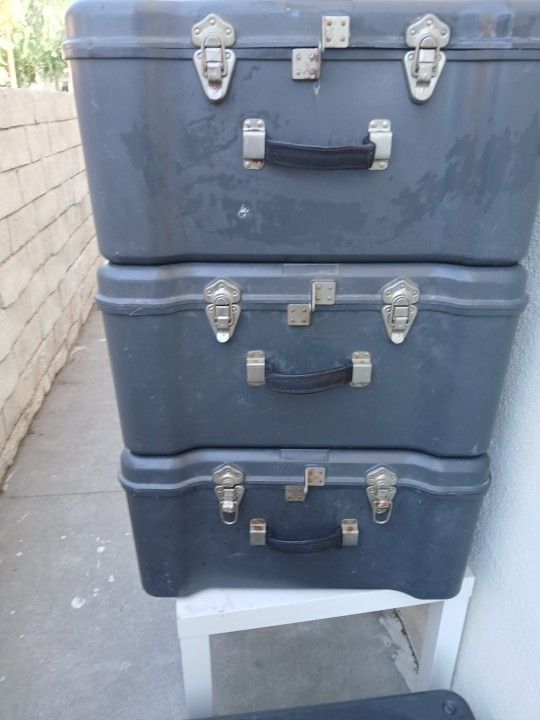 Storage Boxes That Can Be Locked They Are Stacable