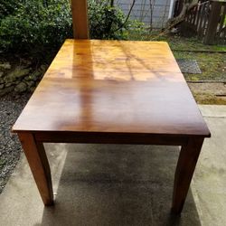 Dining Set - 8 Seats - Wood