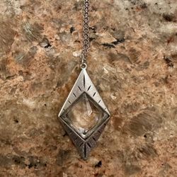 American Eagle Store Brand Costume Jewelry Necklace With Prism Charm Pendant