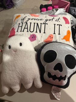 Halloween decor