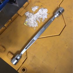 Snapon  Two In One Wrench 5/8 And 3/4