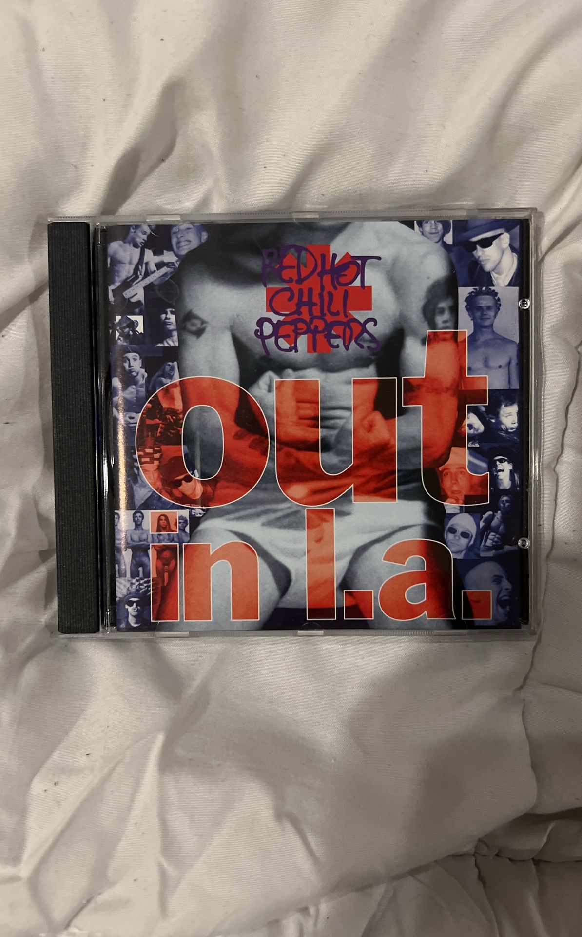Red Hot Chili Peppers - Out in L.A.