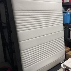 IKEA Haugsvar - Queen Mattress