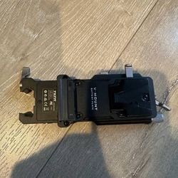 Tilta DJI RS3 Pro Power Pass-through Plate Kit (V-mount)