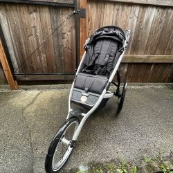 Thule Glide 2 Performance Jogging Stroller