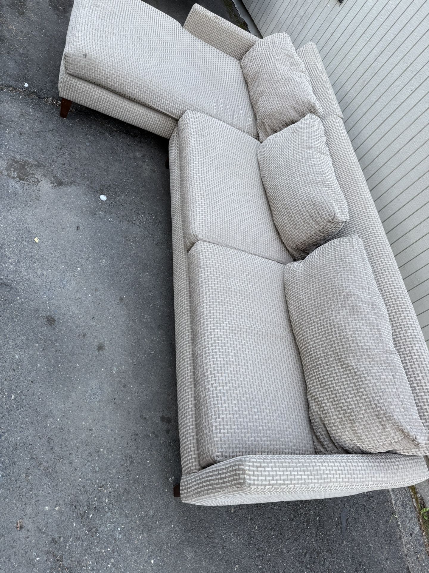 Big Sectional Couch Sofa Can Deliver If Needed