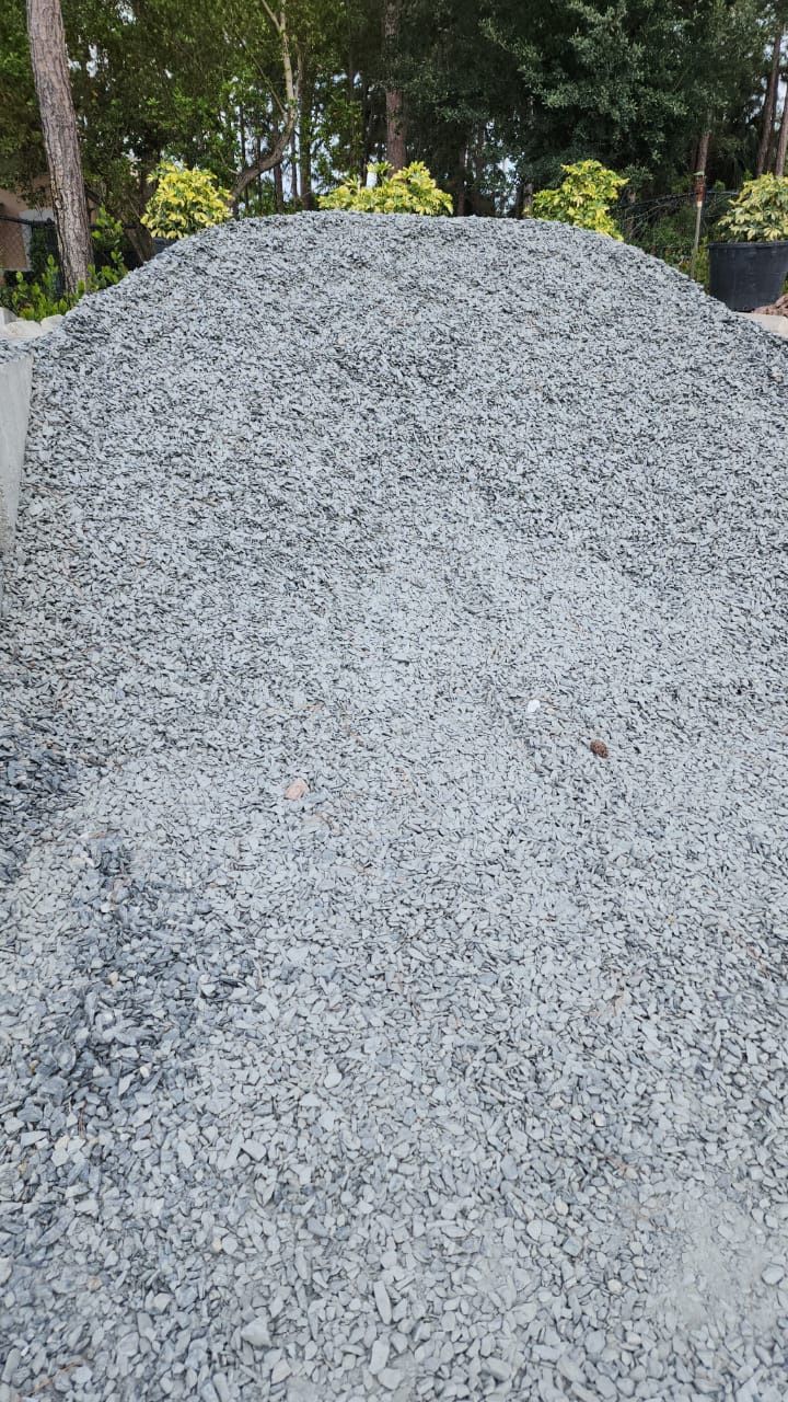 Black Slated - Yard