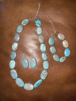 Real Turquoise stone matching jewelry set w/ 925 silver